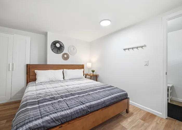 Millvale A Bright & Cozy Private Bedroom With Shared Bathroom Homestay Pittsburgh